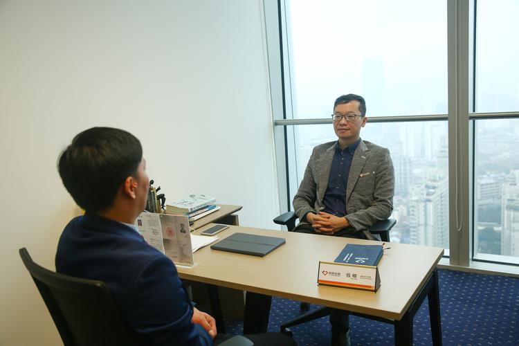 許可證后方可從事經營活動);信息咨詢服務